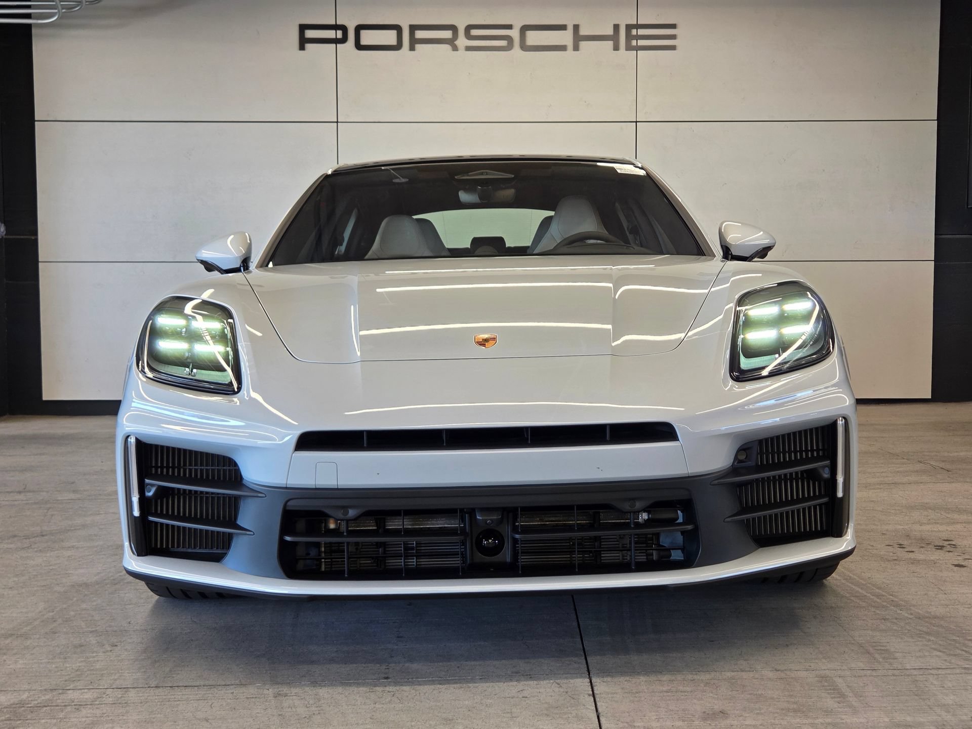 New 2026 Porsche Panamera 4 AWD/4WD image 28