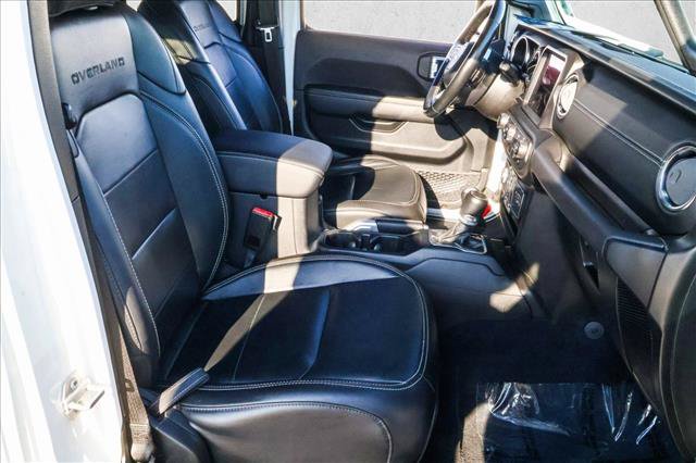Used 2021 Jeep Gladiator Overland w/ Popular Equipment Package AWD/4WD image 26