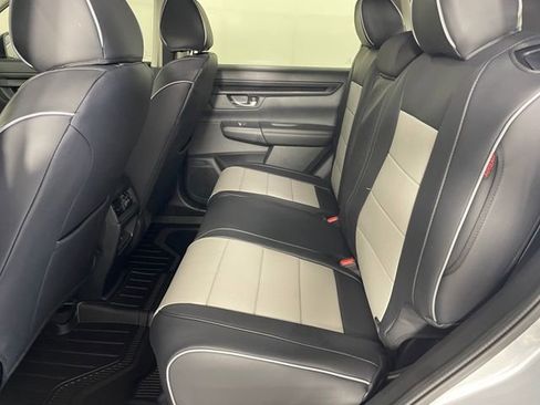 Certified 2026 Honda CR-V EX image 17