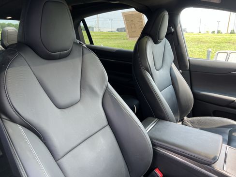 Used 2022 Tesla Model X Plaid AWD/4WD image 35