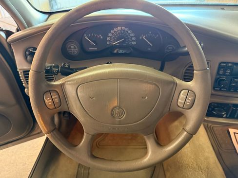 Used 2000 Buick Century Custom w/ 2000 Special Edition Pkg image 14