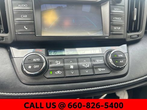 Used 2018 Toyota RAV4 XLE AWD/4WD image 16