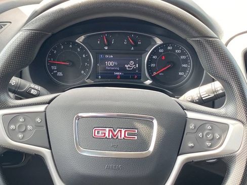 Certified 2024 GMC Terrain SLE FWD image 8