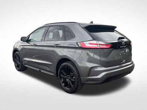 Certified 2024 Ford Edge ST-Line AWD/4WD image 3