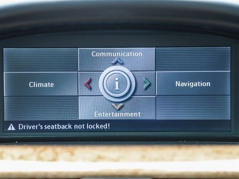 Used 2006 BMW 650i Convertible image 19