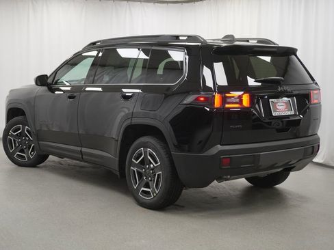 New 2026 Jeep Cherokee Laredo AWD/4WD image 13