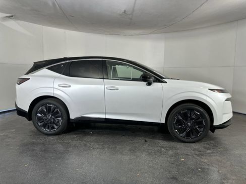 New 2026 Nissan Murano Platinum w/ Cargo Package AWD/4WD image 9