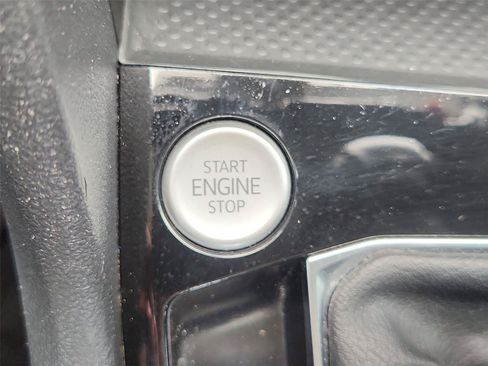 Used 2023 Volkswagen Taos S FWD image 16