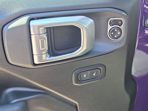 New 2026 Jeep Gladiator Sport image 18