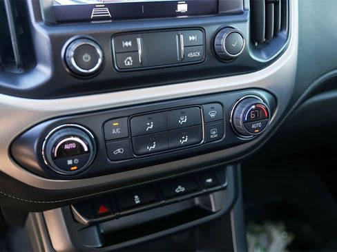 Used 2022 GMC Canyon Elevation w/ Trailering Package image 17