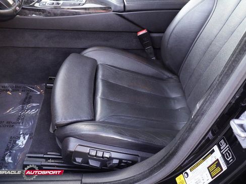 Used 2014 BMW 650i Gran Coupe w/ M Sport Edition image 17