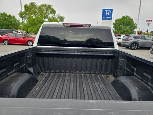 Used 2025 GMC Sierra 1500 SLT RWD image 26