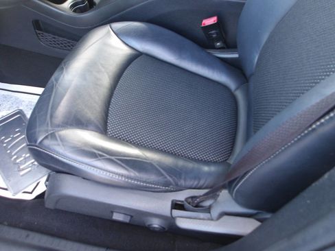 Used 2016 Dodge Journey Crossroad w/ Popular Equipment Group image 10