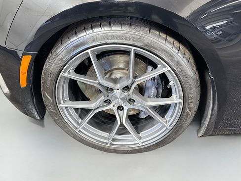 Used 2019 Chevrolet Camaro SS image 36