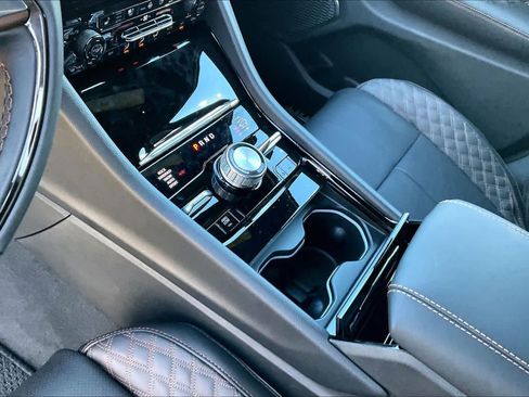 New 2025 Jeep Grand Cherokee Summit image 7