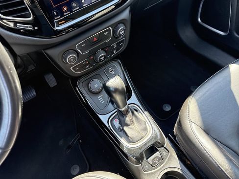 Used 2020 Jeep Compass Limited AWD/4WD image 14