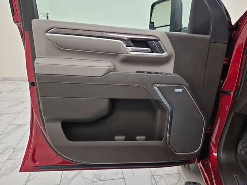 Used 2025 Chevrolet Silverado 3500 LTZ w/ LTZ Texas Edition image 23