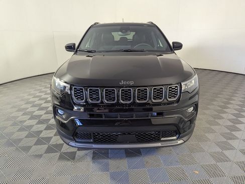 New 2026 Jeep Compass Latitude image 3