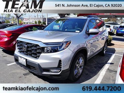 Used 2023 Honda Passport EX-L image 2