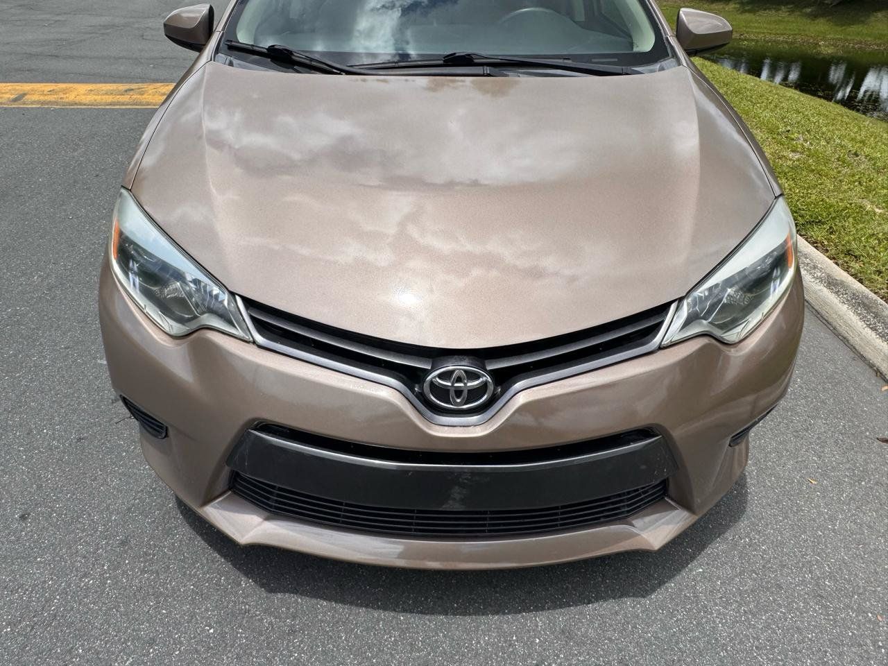 Used 2016 Toyota Corolla LE FWD image 29