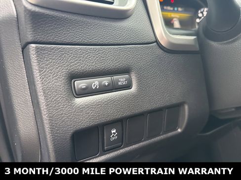 Used 2017 Nissan Murano SV w/ Premium Plus Package image 20