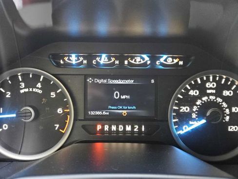 Used 2015 Ford F150 XLT w/ Equipment Group 301A Mid image 19