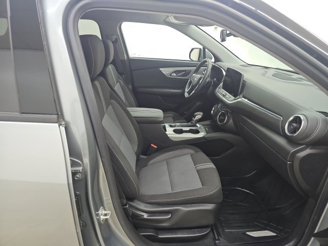 Used 2024 Chevrolet Blazer LT w/ Convenience Package FWD image 23