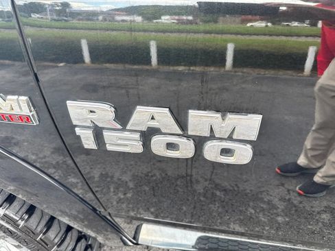 Used 2017 RAM 1500 Laramie w/ Convenience Group AWD/4WD image 35