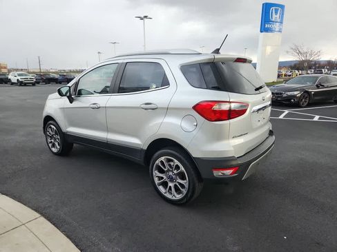 Used 2021 Ford EcoSport Titanium image 4