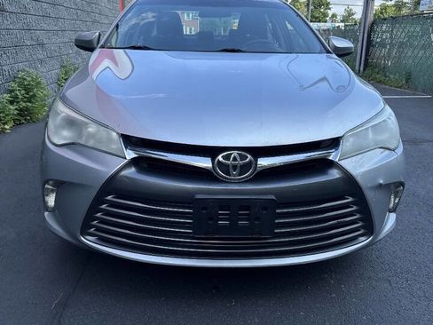 Used 2015 Toyota Camry LE FWD image 1