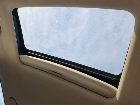 Used 2025 Honda CR-V EX image 14