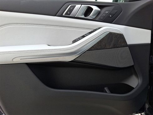 New 2026 BMW X5 xDrive40i image 10