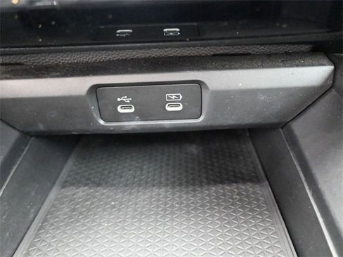 Used 2024 Honda Accord Sport image 9