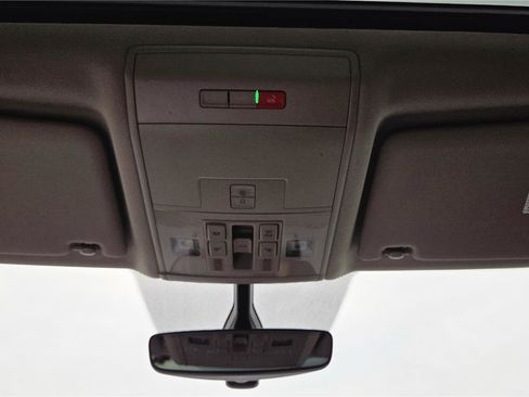 Certified 2023 Volkswagen Atlas SE w/ Panoramic Sunroof Package AWD/4WD image 26