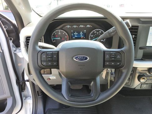 New 2025 Ford F550 2WD Regular Cab Super Duty image 8