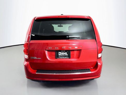 Used 2014 Dodge Grand Caravan SE w/ Quick Order Package 29E SE FWD image 12