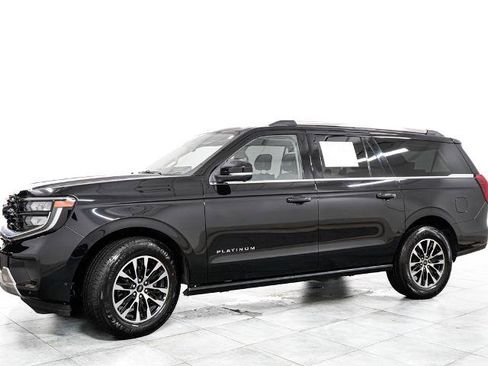 Certified 2025 Ford Expedition Max Platinum AWD/4WD image 4