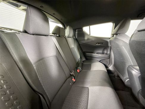 Certified 2022 Toyota C-HR Nightshade image 37