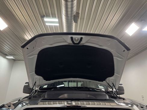 Used 2024 RAM 2500 Tradesman w/ Chrome Appearance Group image 86