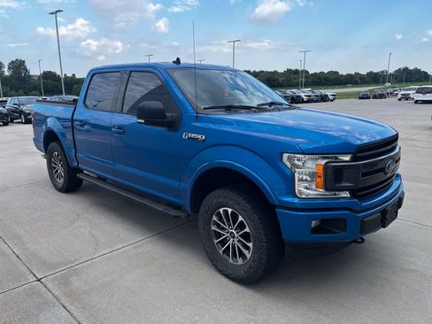 Used 2019 Ford F150 XLT w/ Equipment Group 302A Luxury AWD/4WD image 2