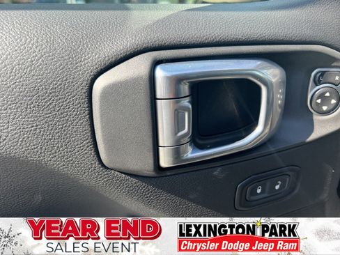 Used 2024 Jeep Wrangler Sahara w/ Technology Group image 12