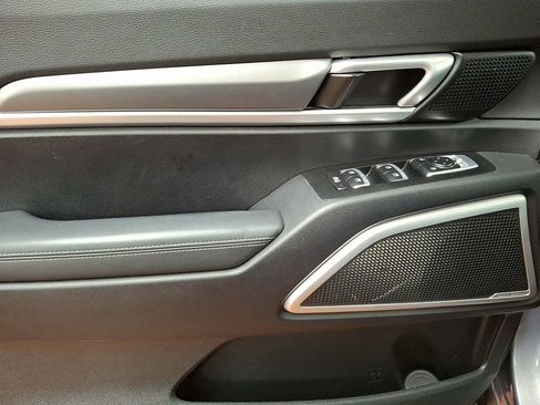 Used 2021 Kia Telluride LX image 10