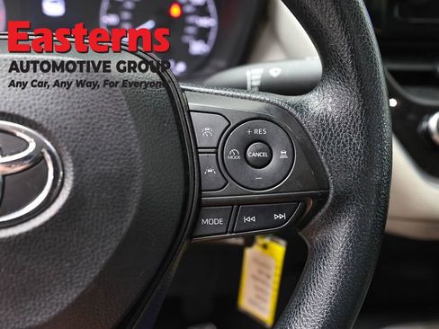 Used 2024 Toyota Corolla LE FWD image 15