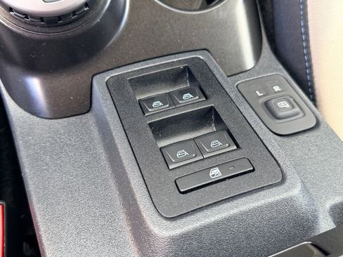 Used 2022 Ford Bronco Wildtrak image 25