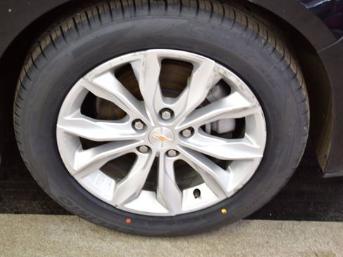 Used 2024 Chevrolet Malibu LT image 32