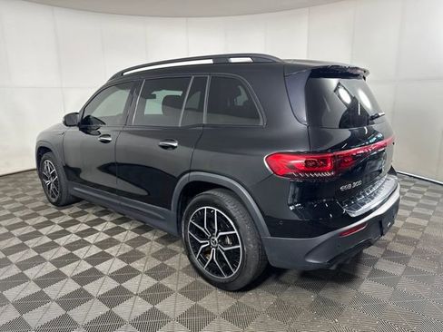 Used 2022 Mercedes-Benz EQB 300 4MATIC image 5