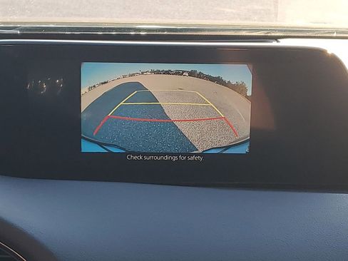 Used 2023 MAZDA MAZDA3 s image 31