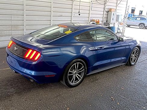 Used 2017 Ford Mustang Coupe RWD image 2