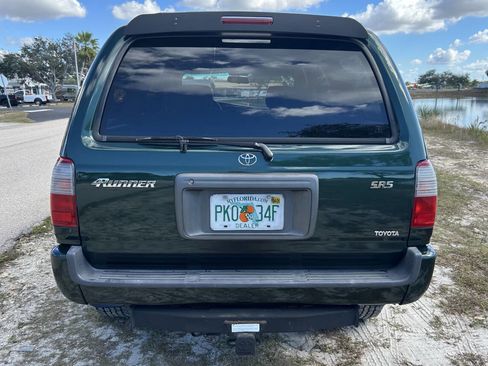Used 2000 Toyota 4Runner SR5 image 9