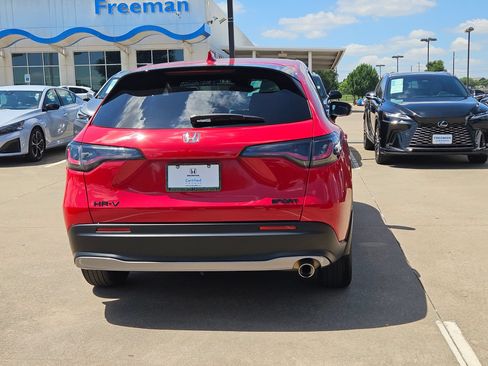 Certified 2026 Honda HR-V Sport image 6